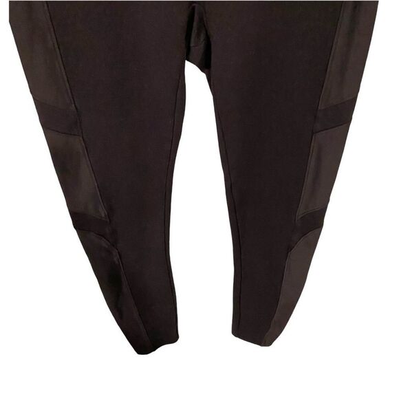 Spanx Black Leggings in Size Large - Picture 3 of 8